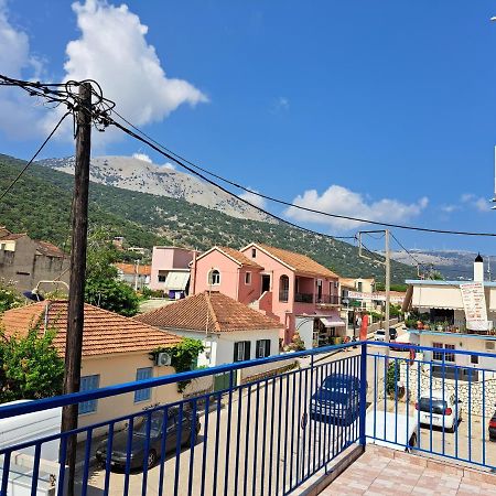 Blue Moon Apartment Agia Efimia Esterno foto