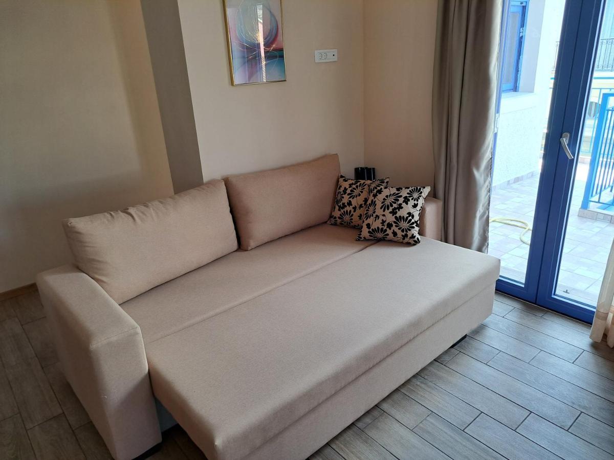 Blue Moon Apartment Agia Efimia Esterno foto